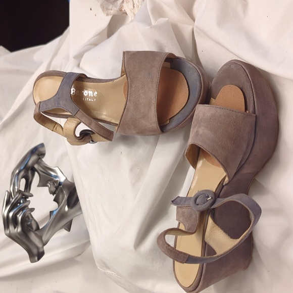Tl Barone ladies 3 color sandal - Picture 2 of 14